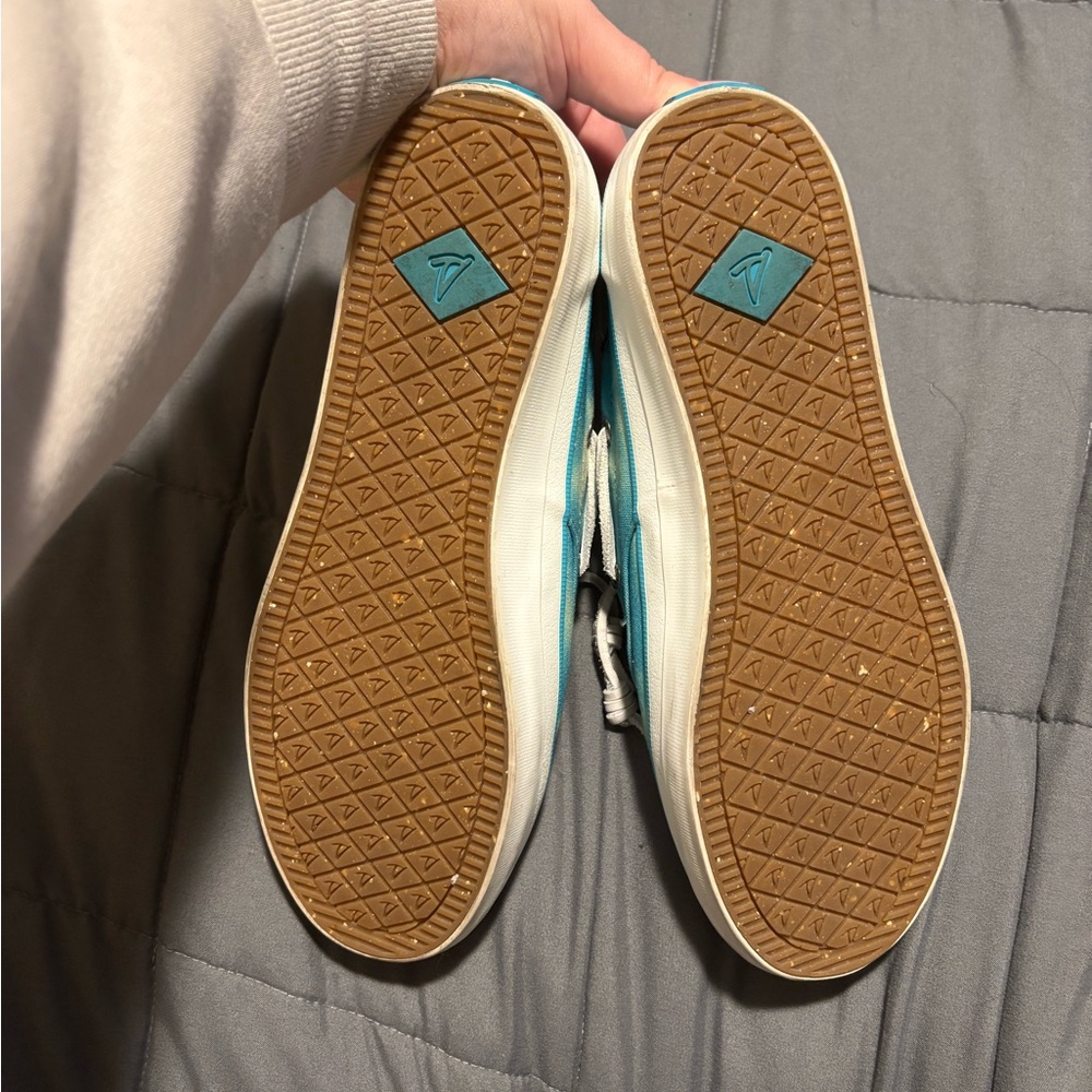 SPERRY Womens Crest Two-Tone Cream and Blue Boat Shoe Size 7.5 - Picture 4 of 8